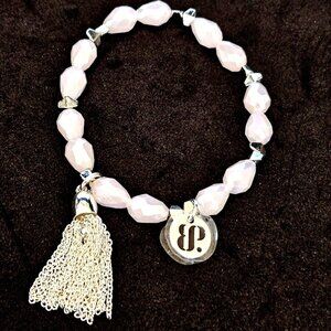 Bomb Party Holiday Stacks 2022 Snowflake Dreams Pink Beaded Single Bracelet